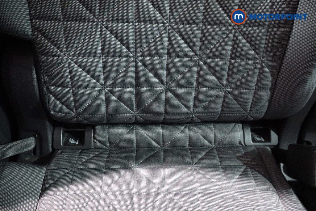 Volkswagen Tiguan Life Automatic Diesel SUV - Stock Number (1585176) - 26th supplementary image
