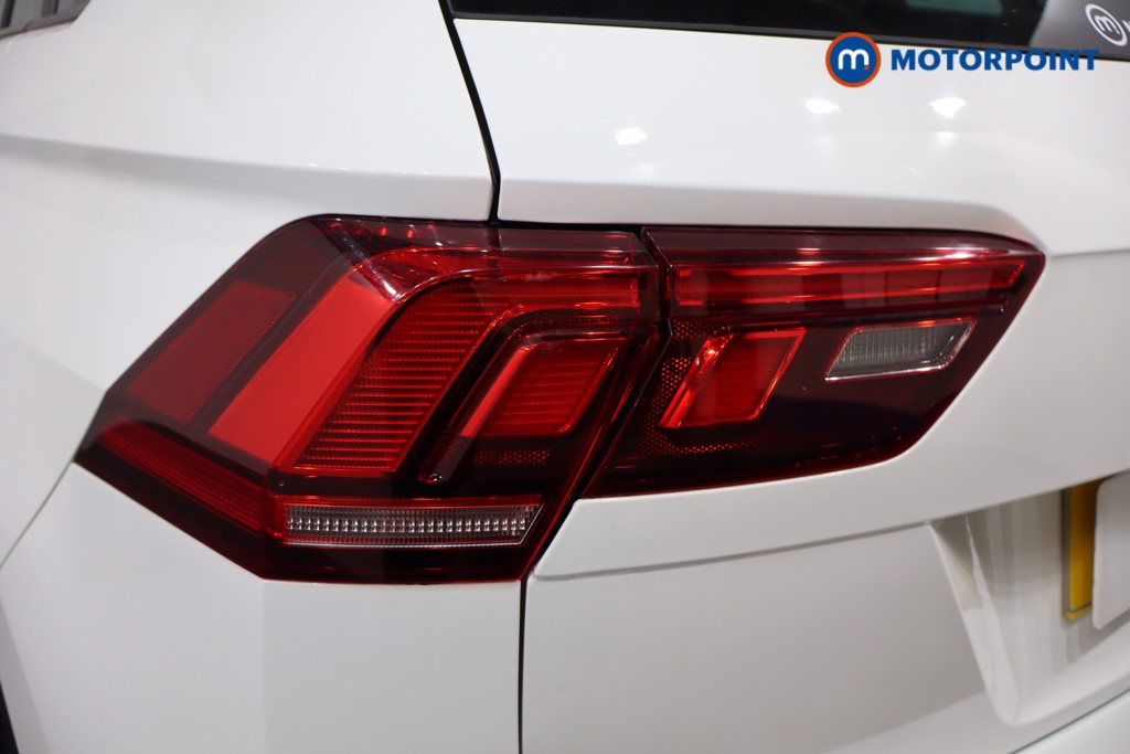 Volkswagen Tiguan Life Automatic Diesel SUV - Stock Number (1585176) - 34th supplementary image
