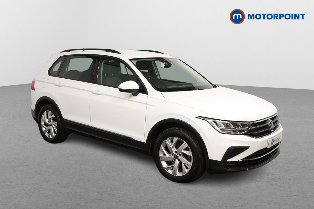 Volkswagen Tiguan Life Automatic Diesel SUV - Stock Number (1585176) - Drivers side front corner