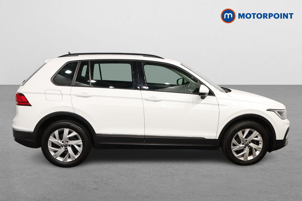 Volkswagen Tiguan Life Automatic Diesel SUV - Stock Number (1585176) - Drivers side