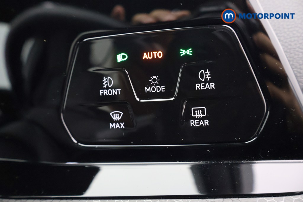 Volkswagen Golf GTE Automatic Petrol Plug-In Hybrid Hatchback - Stock Number (1585446) - 8th supplementary image