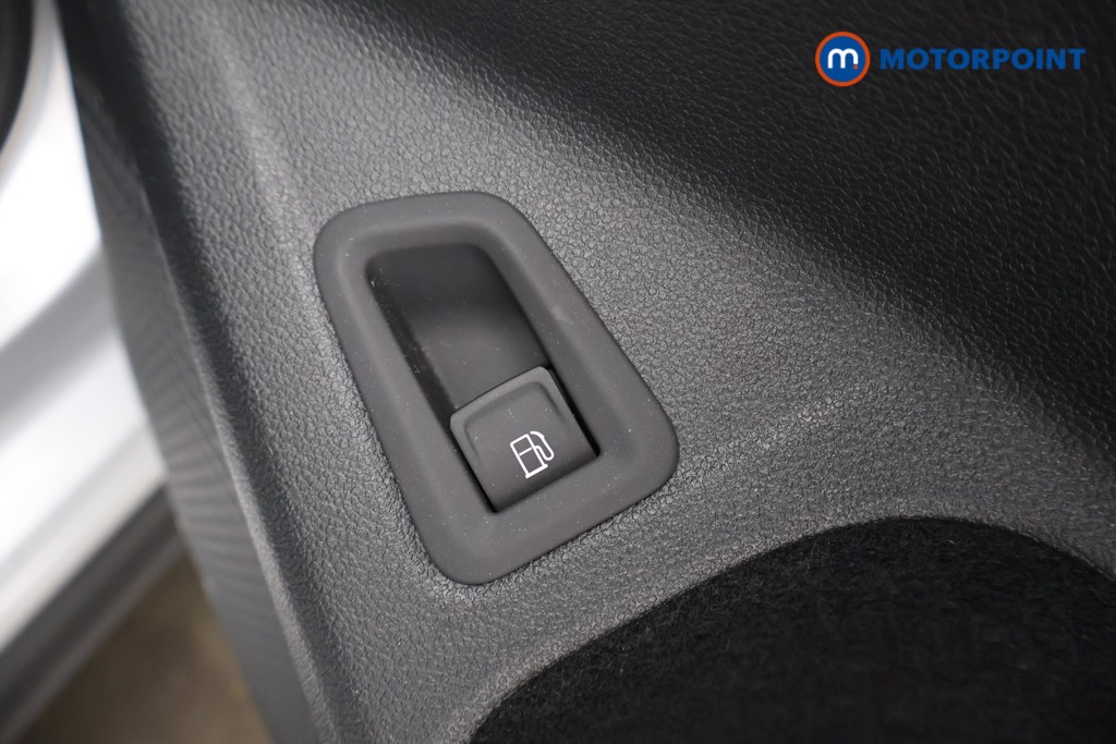 Volkswagen Golf GTE Automatic Petrol Plug-In Hybrid Hatchback - Stock Number (1585446) - 22nd supplementary image