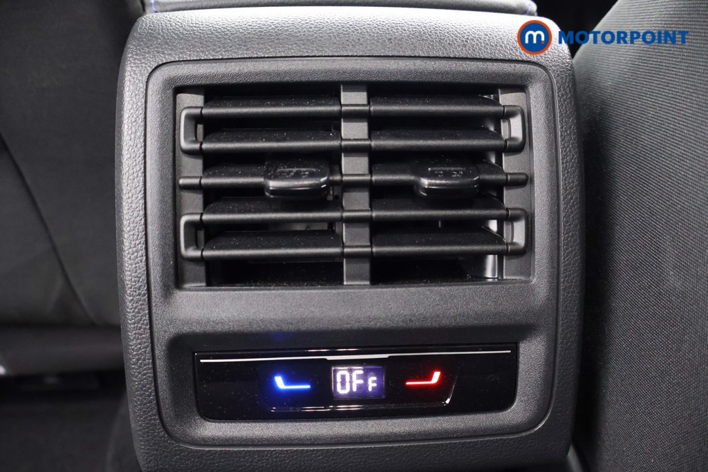 Volkswagen Golf GTE Automatic Petrol Plug-In Hybrid Hatchback - Stock Number (1585446) - 38th supplementary image