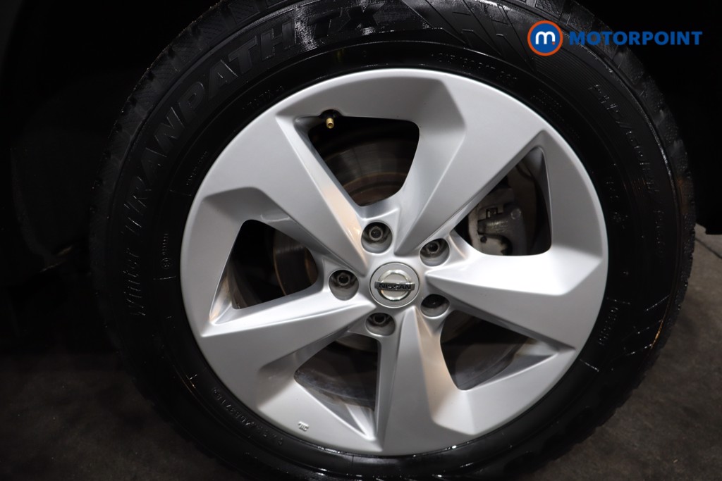 Nissan Qashqai Acenta Premium Manual Diesel SUV - Stock Number (1585628) - 12th supplementary image