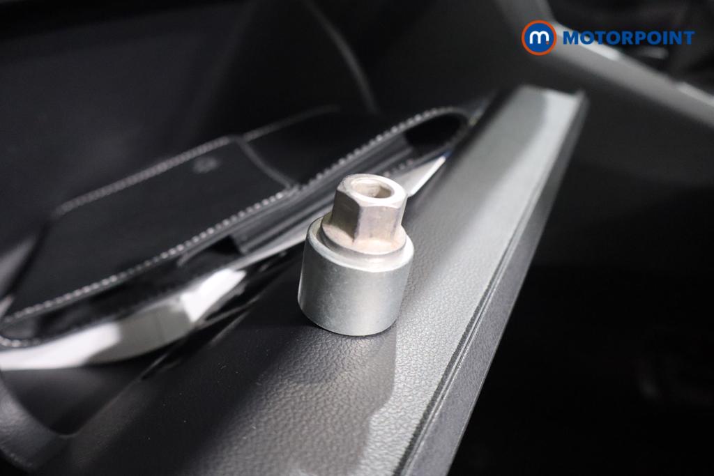 Volkswagen Taigo R-Line Manual Petrol SUV - Stock Number (1585658) - 15th supplementary image