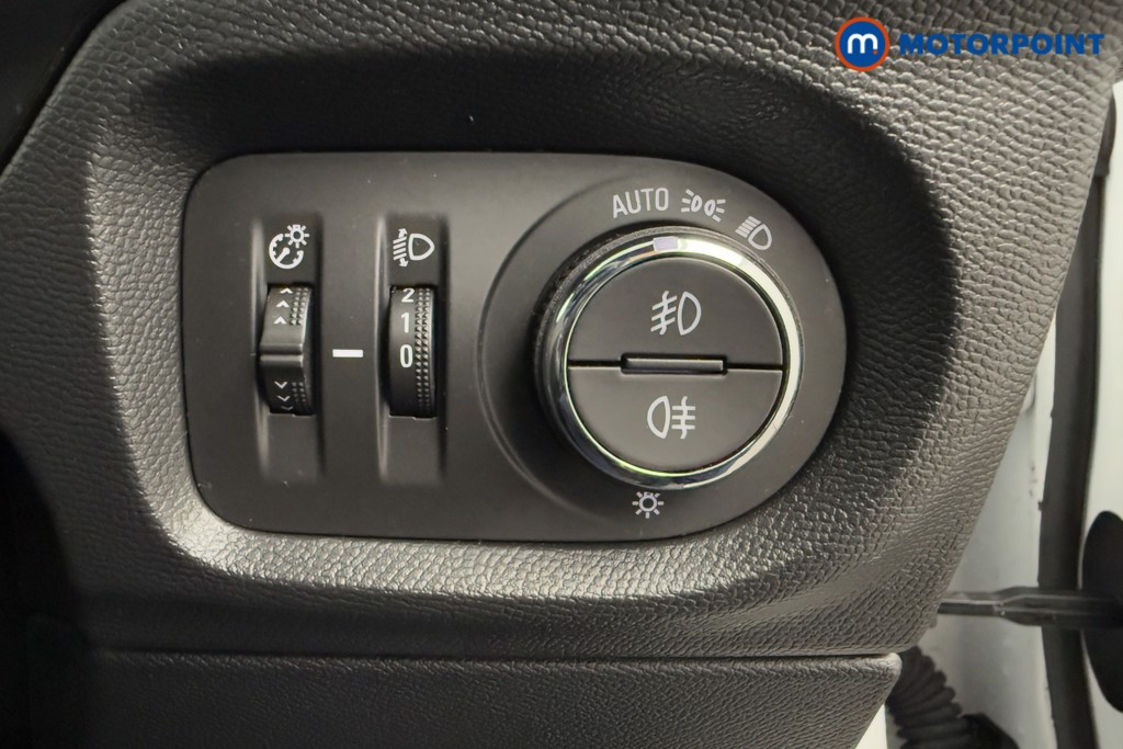 Vauxhall Corsa GS Automatic Petrol Hatchback - Stock Number (1585801) - 15th supplementary image
