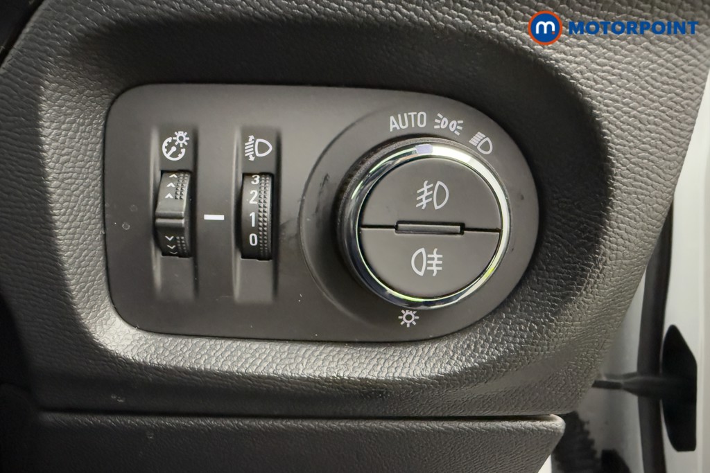 Vauxhall Corsa GS Manual Petrol Hatchback - Stock Number (1585809) - 16th supplementary image