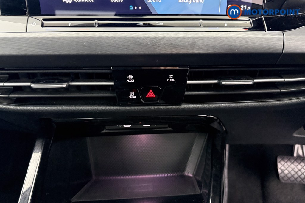 Volkswagen Golf Style Automatic Petrol Hatchback - Stock Number (1585939) - 11th supplementary image