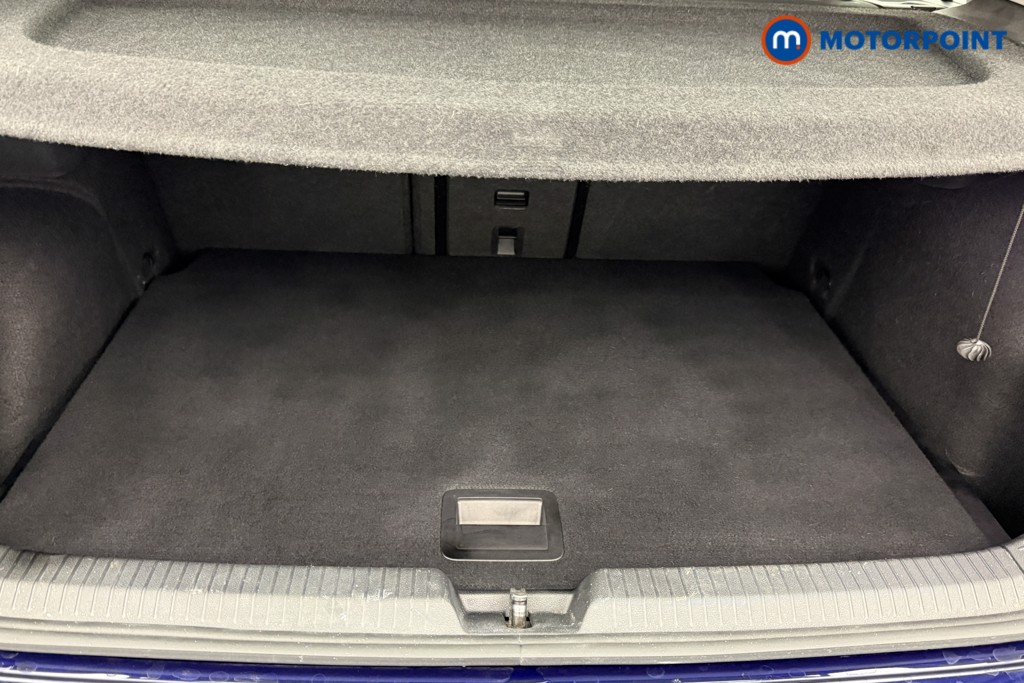 Volkswagen Golf Style Automatic Petrol Hatchback - Stock Number (1585939) - 20th supplementary image