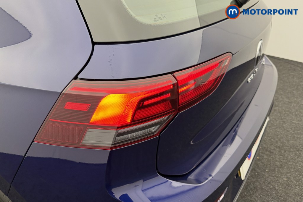 Volkswagen Golf Style Automatic Petrol Hatchback - Stock Number (1585939) - 24th supplementary image