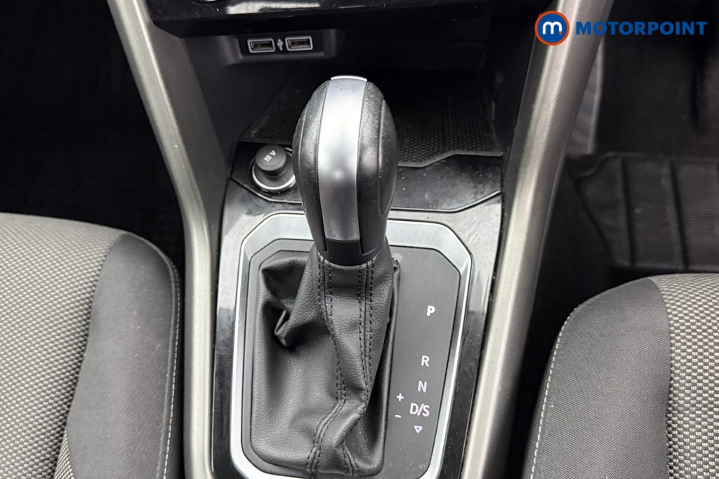 Volkswagen T-Roc SE Automatic Petrol SUV - Stock Number (1585983) - 11th supplementary image
