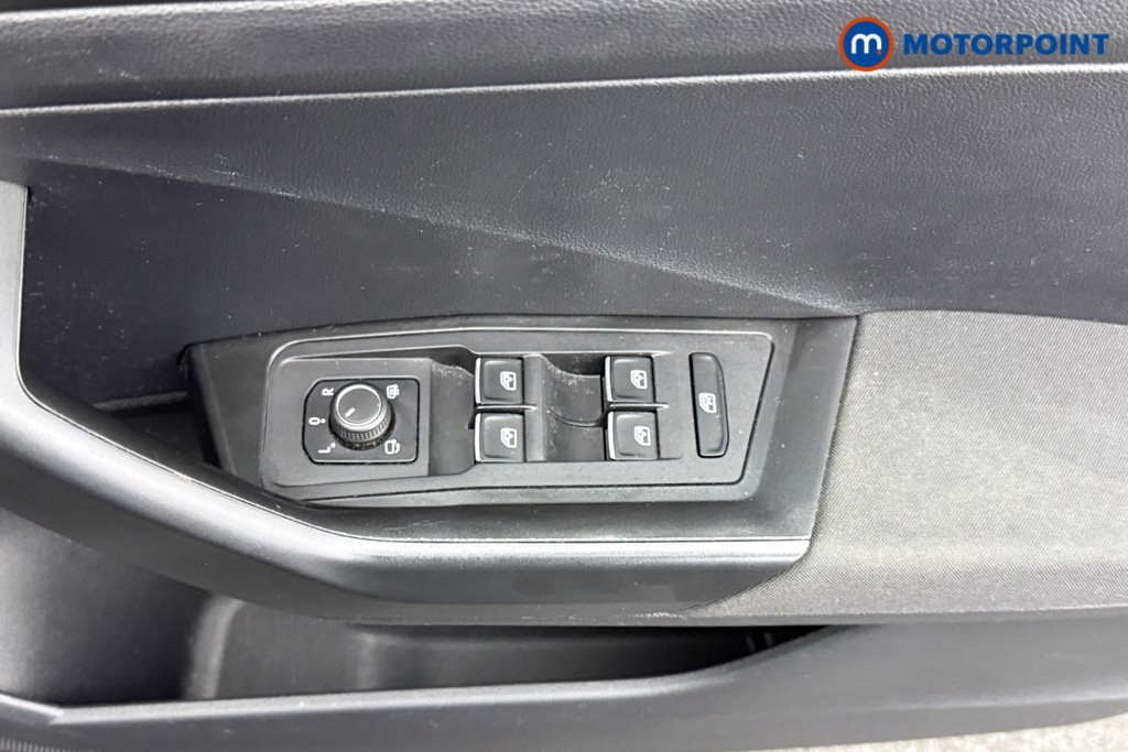 Volkswagen T-Roc SE Automatic Petrol SUV - Stock Number (1585983) - 15th supplementary image