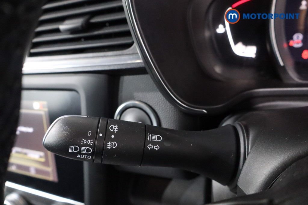 Renault Kadjar S Edition Manual Petrol SUV - Stock Number (1586001) - 19th supplementary image