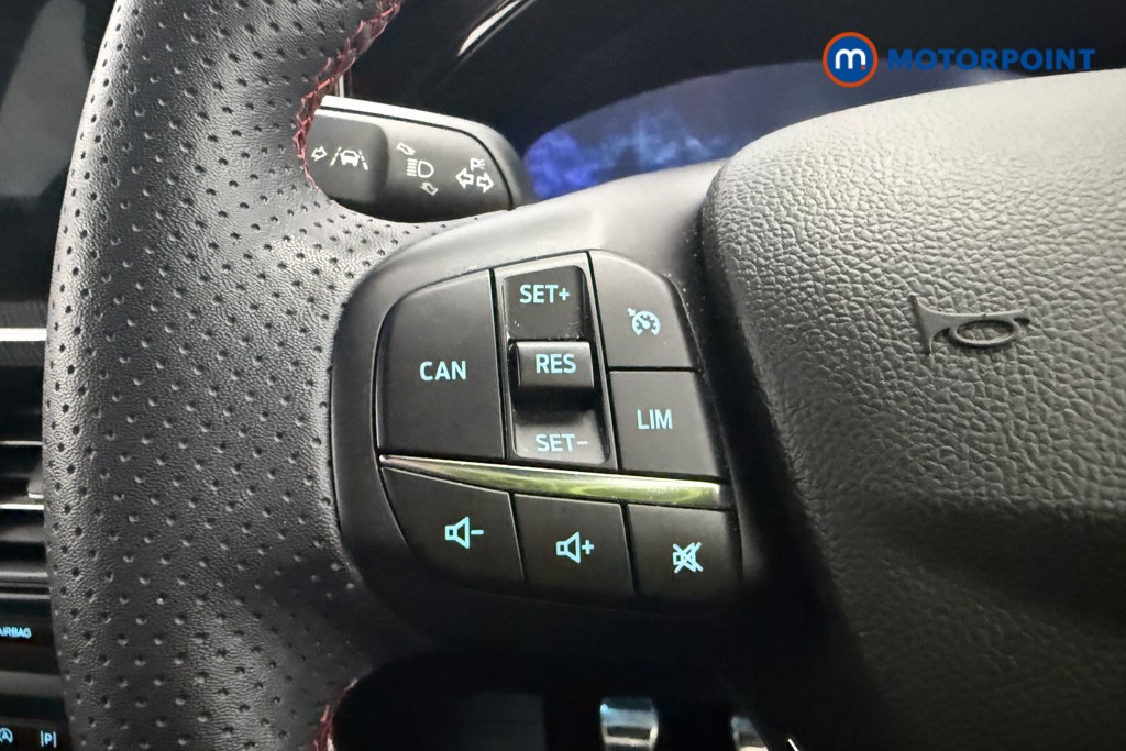 Ford Focus St-Line Vignale Manual Petrol Hatchback - Stock Number (1586105) - 14th supplementary image