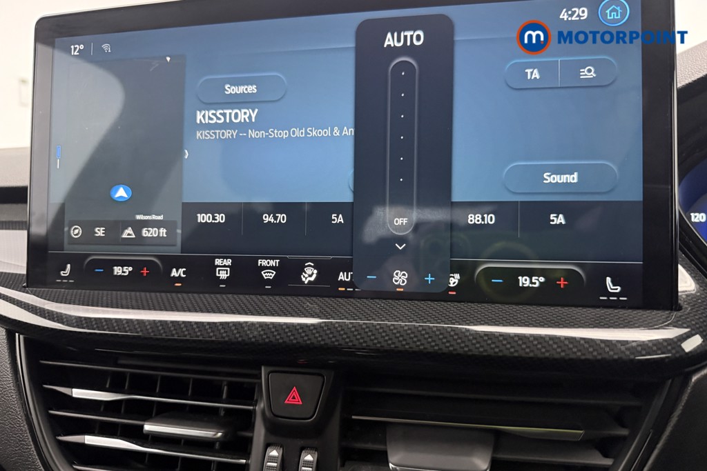 Ford Focus St-Line Vignale Manual Petrol Hatchback - Stock Number (1586105) - 16th supplementary image