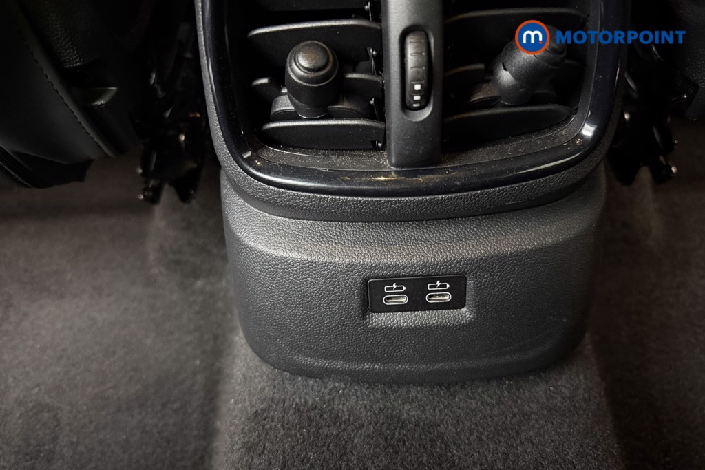 Mini Countryman Cooper S Exclusive Automatic Petrol SUV - Stock Number (1586112) - 7th supplementary image