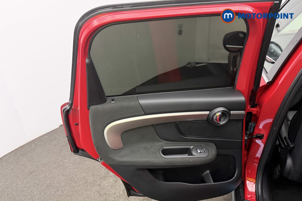 Mini Countryman Cooper S Exclusive Automatic Petrol SUV - Stock Number (1586112) - 8th supplementary image
