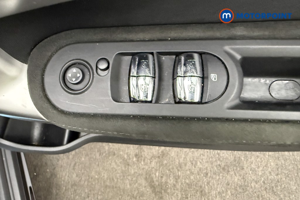 Mini Countryman Cooper S Exclusive Automatic Petrol SUV - Stock Number (1586112) - 21st supplementary image