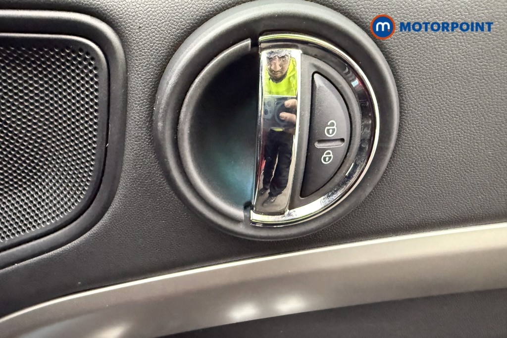 Mini Countryman Cooper S Exclusive Automatic Petrol SUV - Stock Number (1586112) - 22nd supplementary image