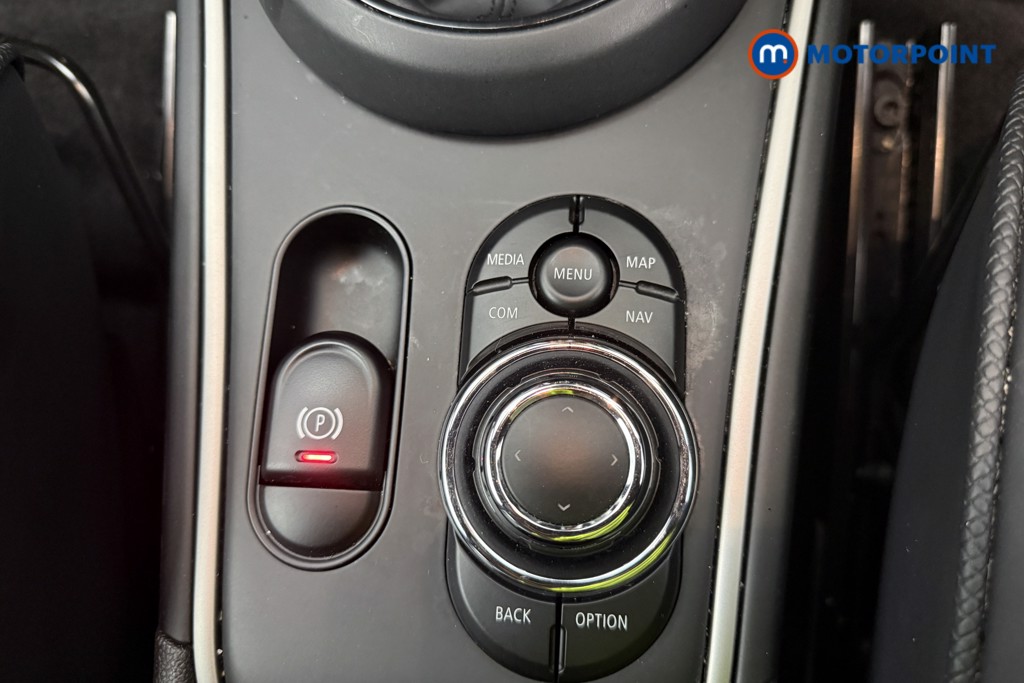 Mini Countryman Cooper S Exclusive Automatic Petrol SUV - Stock Number (1586112) - 23rd supplementary image