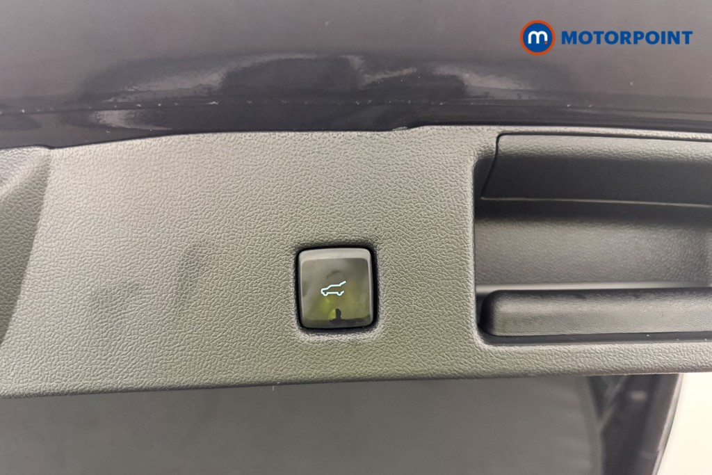 Ford Kuga St-Line X Automatic Petrol Plug-In Hybrid SUV - Stock Number (1586129) - 16th supplementary image