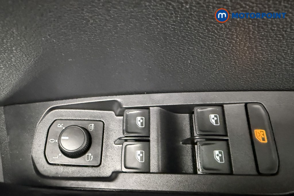 Skoda Karoq Se Drive Automatic Petrol SUV - Stock Number (1586478) - 19th supplementary image