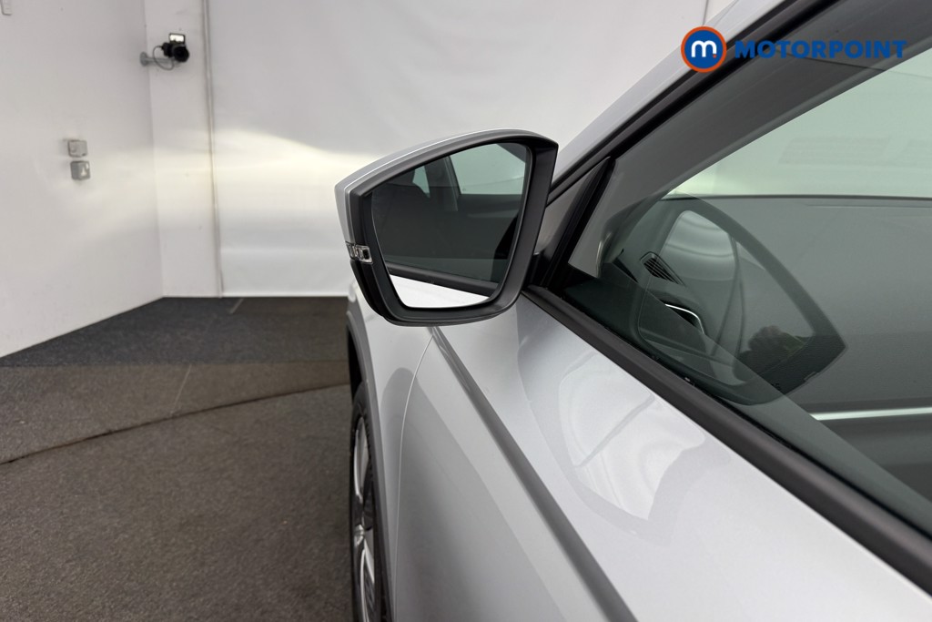 Skoda Karoq Se Drive Automatic Petrol SUV - Stock Number (1586478) - 30th supplementary image