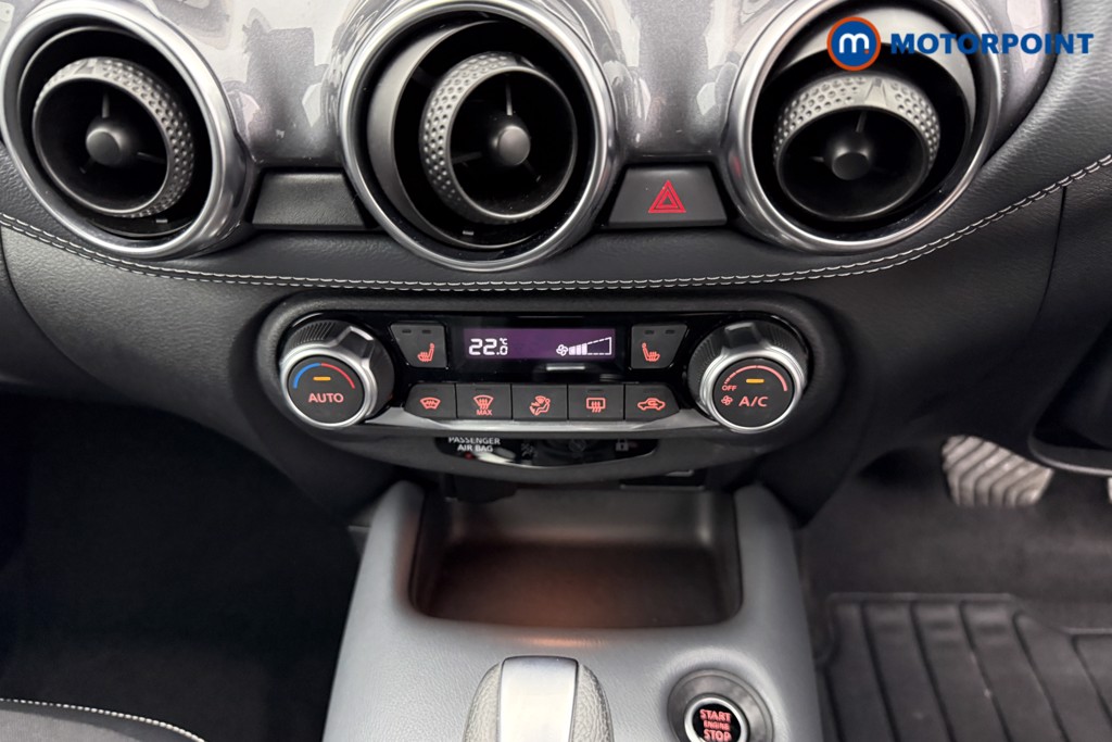 Nissan Juke Tekna Automatic Petrol SUV - Stock Number (1586498) - 11th supplementary image
