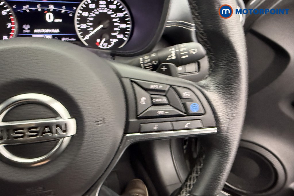 Nissan Juke Tekna Automatic Petrol SUV - Stock Number (1586498) - 14th supplementary image