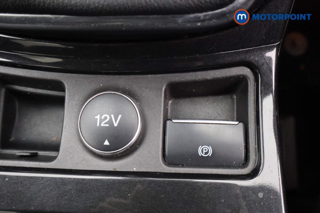 Ford Kuga St-Line Manual Petrol SUV - Stock Number (1586549) - 14th supplementary image