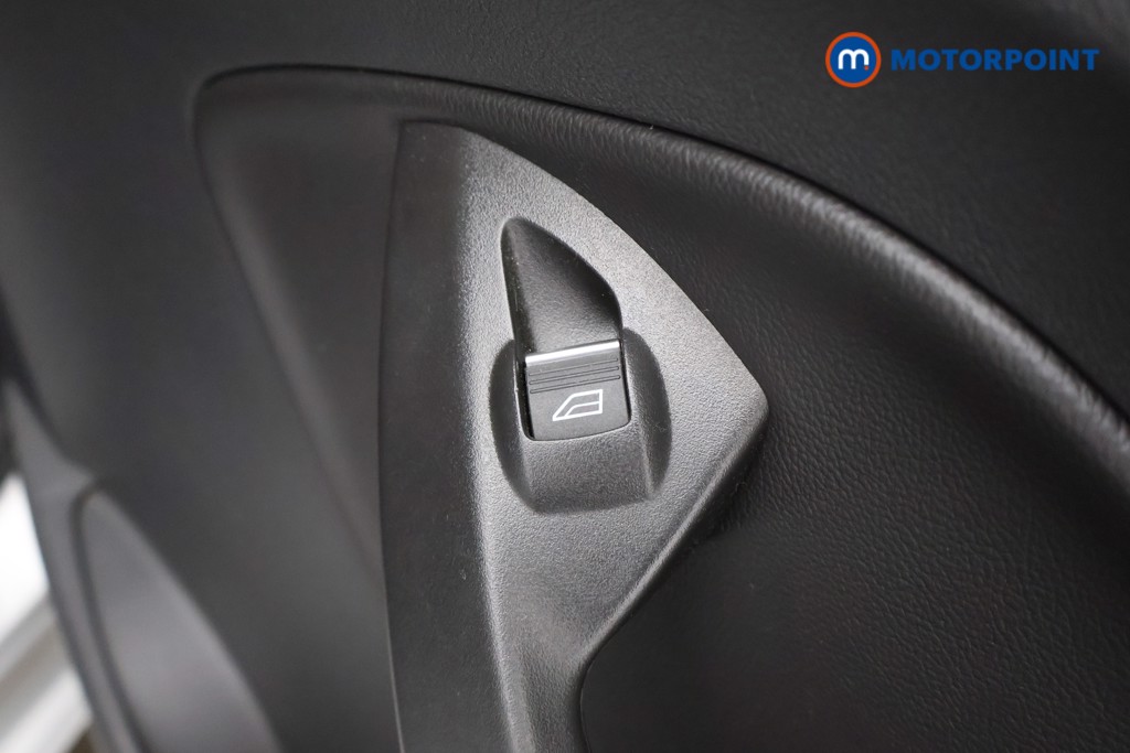 Ford Kuga St-Line Manual Petrol SUV - Stock Number (1586549) - 26th supplementary image