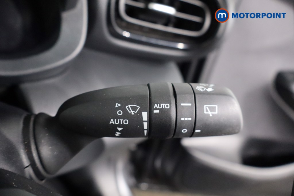 Toyota Yaris Cross Icon Automatic Petrol-Electric Hybrid Estate - Stock Number (1586697) - 18th supplementary image