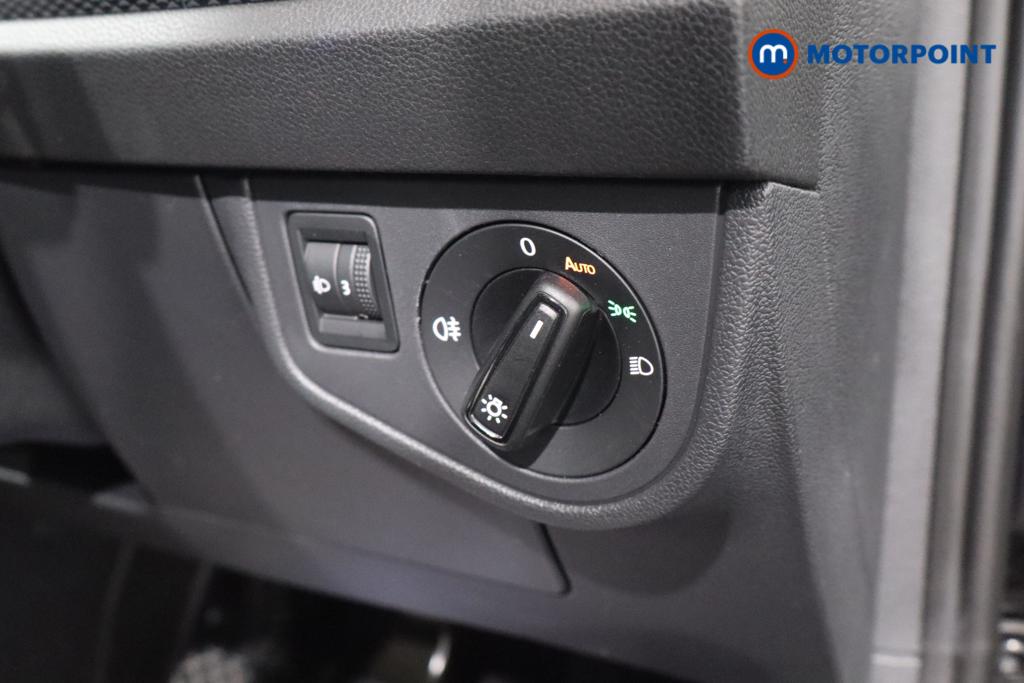 Volkswagen Polo Match Manual Petrol Hatchback - Stock Number (1586816) - 3rd supplementary image