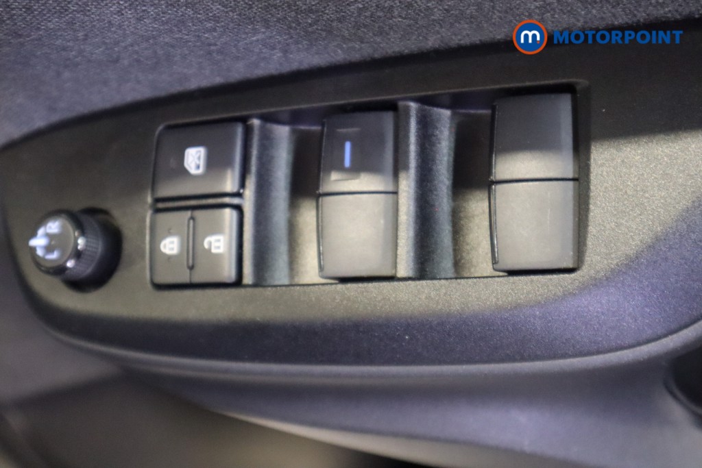 Toyota Yaris Cross Design Automatic Petrol-Electric Hybrid Estate - Stock Number (1586958) - 15th supplementary image