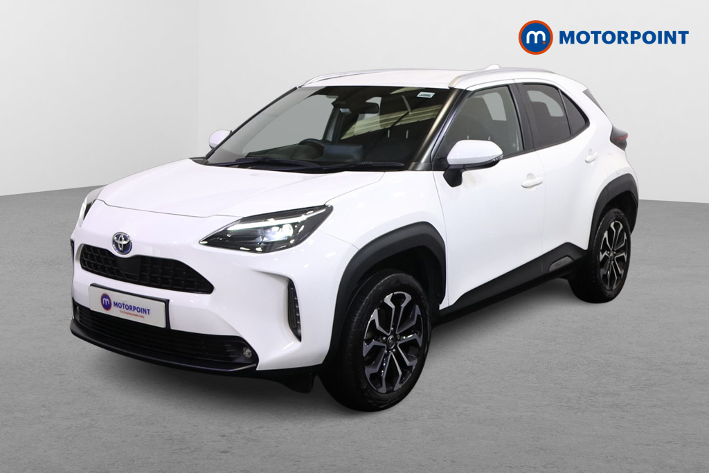 Toyota Yaris Cross Design Automatic Petrol-Electric Hybrid Estate - Stock Number (1586958) - Passenger side front corner