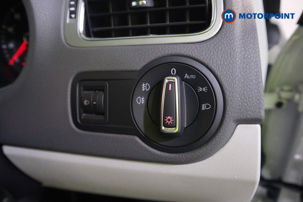 Volkswagen Polo Beats Manual Petrol Hatchback - Stock Number (1586993) - 11th supplementary image