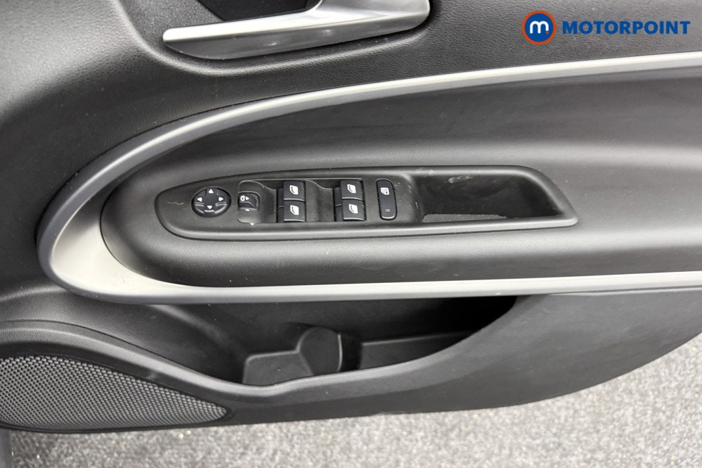 Jeep Avenger Summit Automatic Electric SUV - Stock Number (1587004) - 13th supplementary image