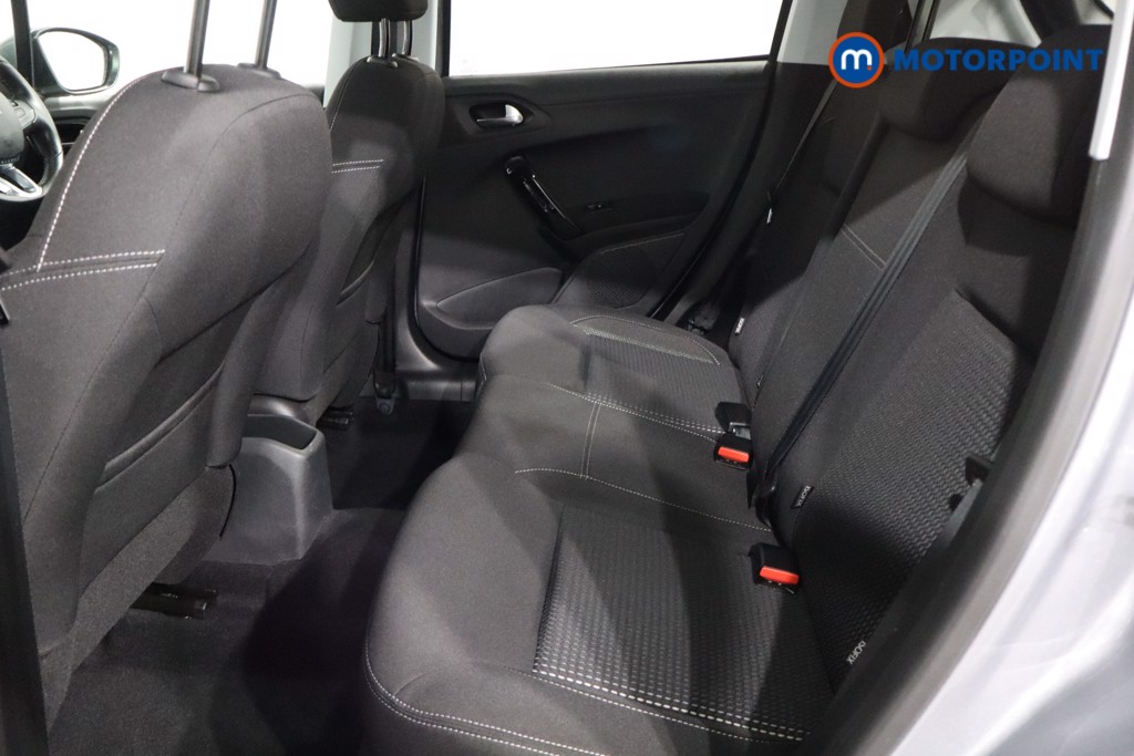 Peugeot 208 Tech Edition Manual Petrol Hatchback - Stock Number (1587127) - 5th supplementary image