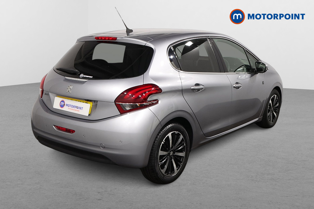 Peugeot 208 Tech Edition Manual Petrol Hatchback - Stock Number (1587127) - Drivers side rear corner