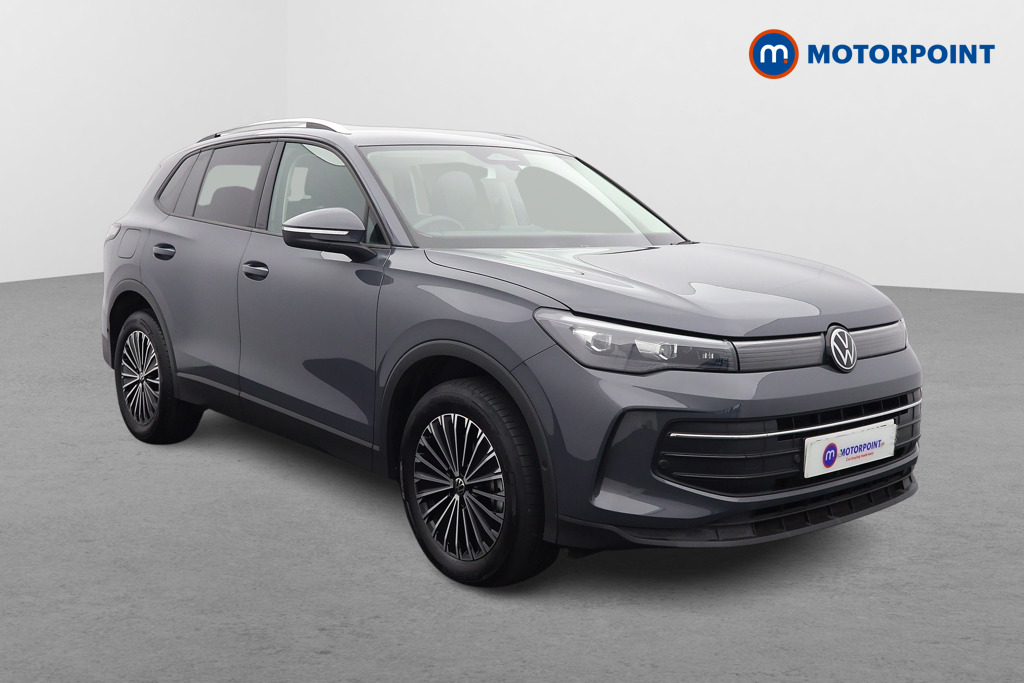 Volkswagen Tiguan Match Automatic Petrol Plug-In Hybrid SUV - Stock Number (1587204) - Drivers side front corner
