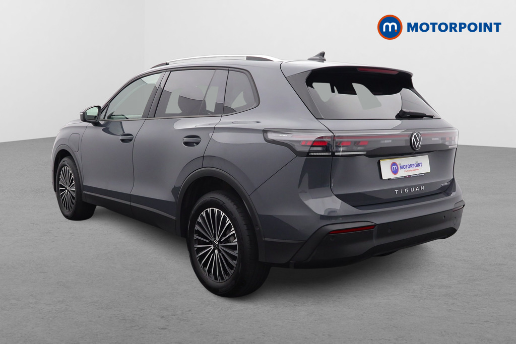 Volkswagen Tiguan Match Automatic Petrol Plug-In Hybrid SUV - Stock Number (1587204) - Passenger side rear corner