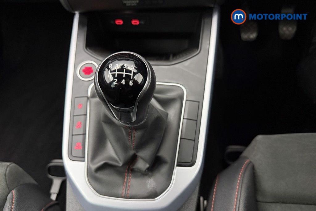 Seat Arona Fr Edition Manual Petrol SUV - Stock Number (1587359) - 6th supplementary image