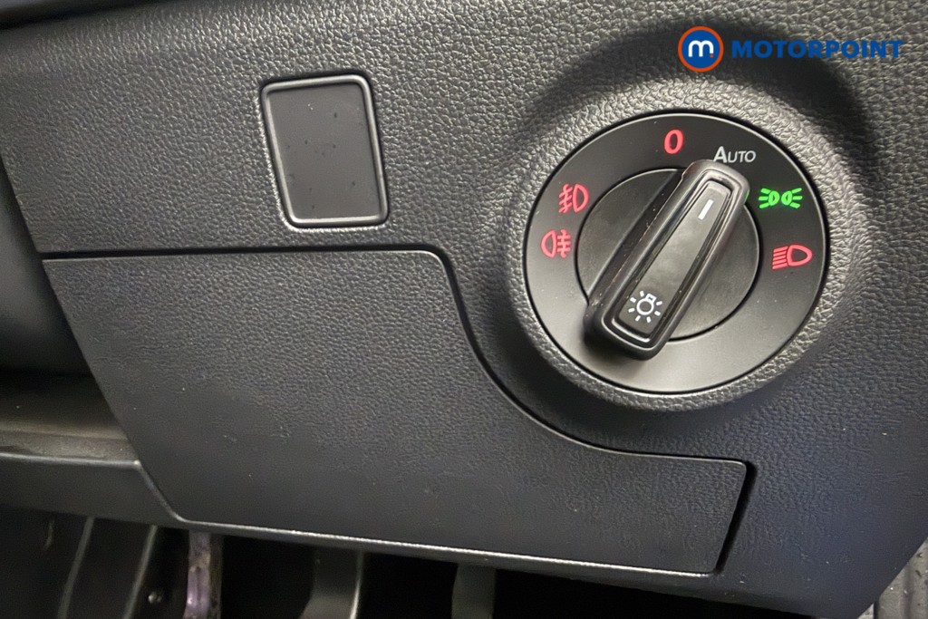 Seat Arona Fr Edition Manual Petrol SUV - Stock Number (1587359) - 16th supplementary image