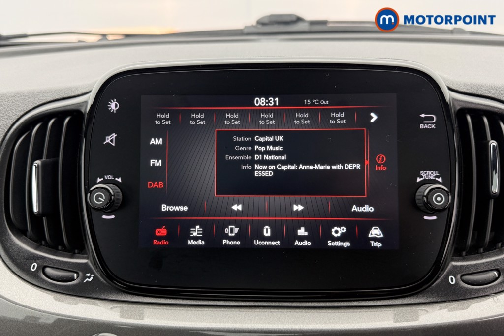 Fiat 500 Lounge Manual Petrol Hatchback - Stock Number (1587501) - 2nd supplementary image