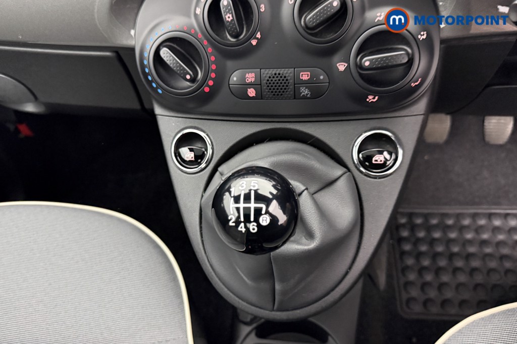 Fiat 500 Lounge Manual Petrol Hatchback - Stock Number (1587501) - 7th supplementary image