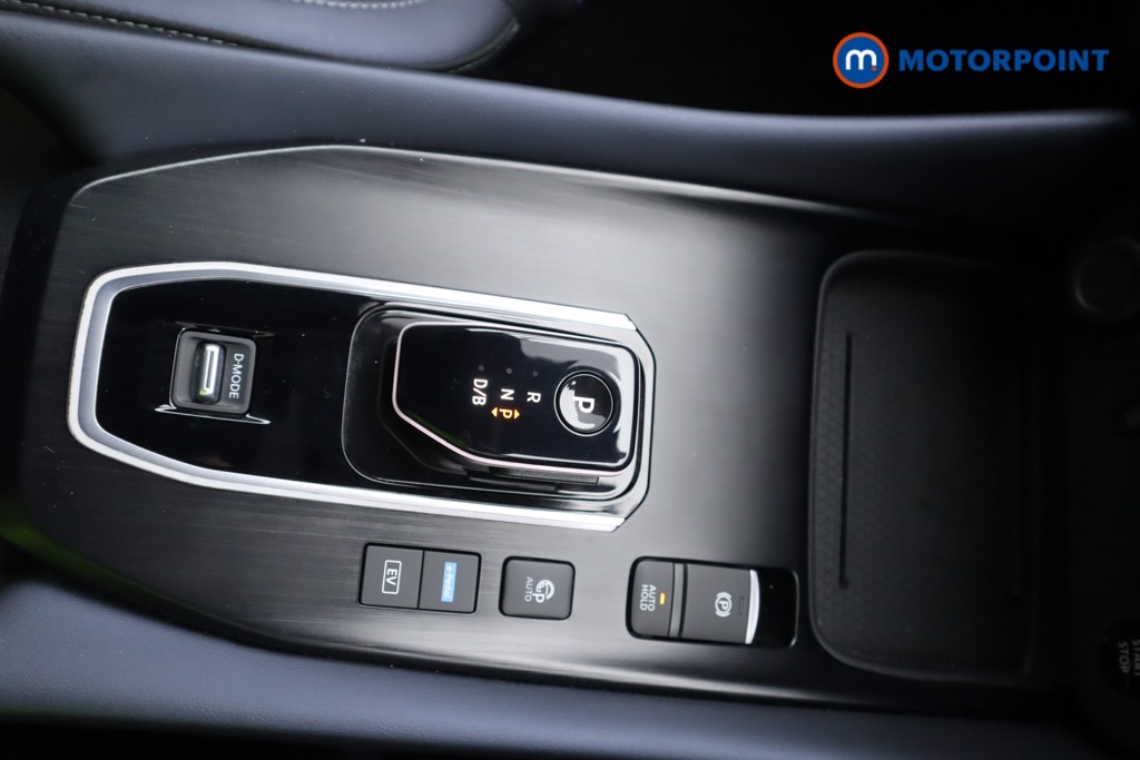 Nissan Qashqai Tekna Automatic Petrol-Electric Hybrid SUV - Stock Number (1587694) - 4th supplementary image