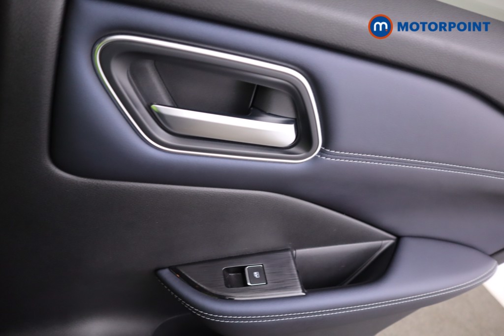 Nissan Qashqai Tekna Automatic Petrol-Electric Hybrid SUV - Stock Number (1587694) - 18th supplementary image