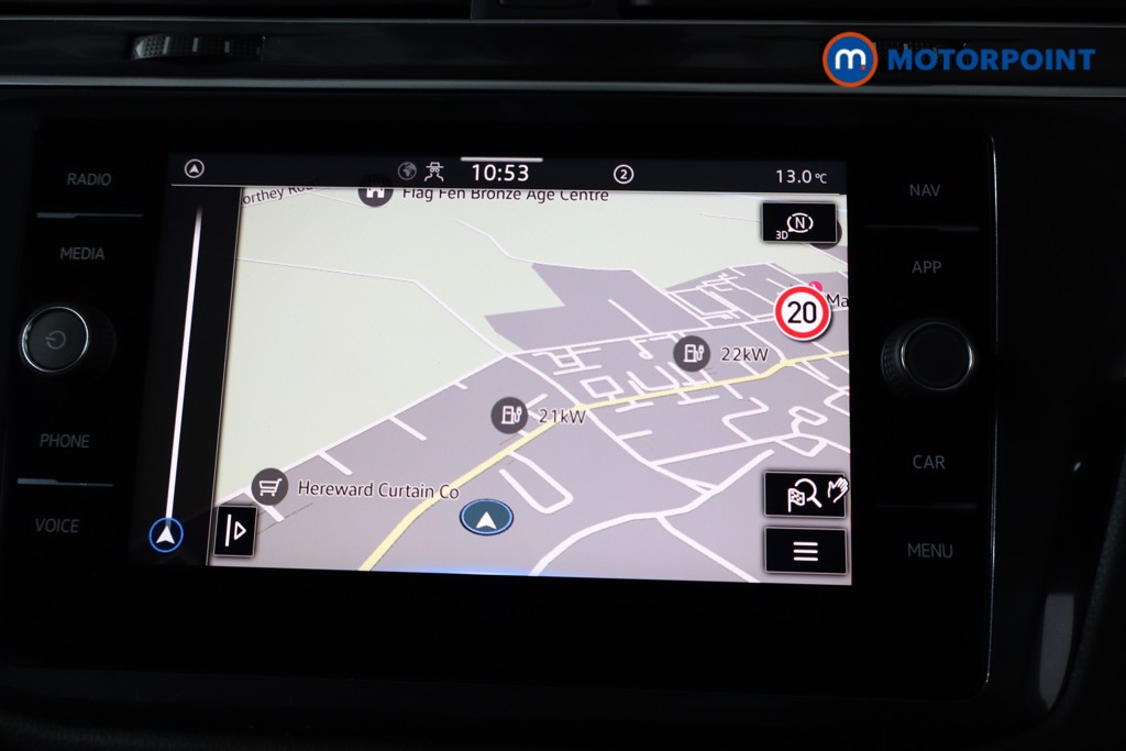 Volkswagen Tiguan Allspace Life Automatic Petrol SUV - Stock Number (1587835) - 2nd supplementary image