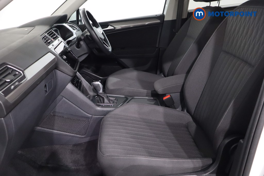 Volkswagen Tiguan Allspace Life Automatic Petrol SUV - Stock Number (1587835) - 4th supplementary image