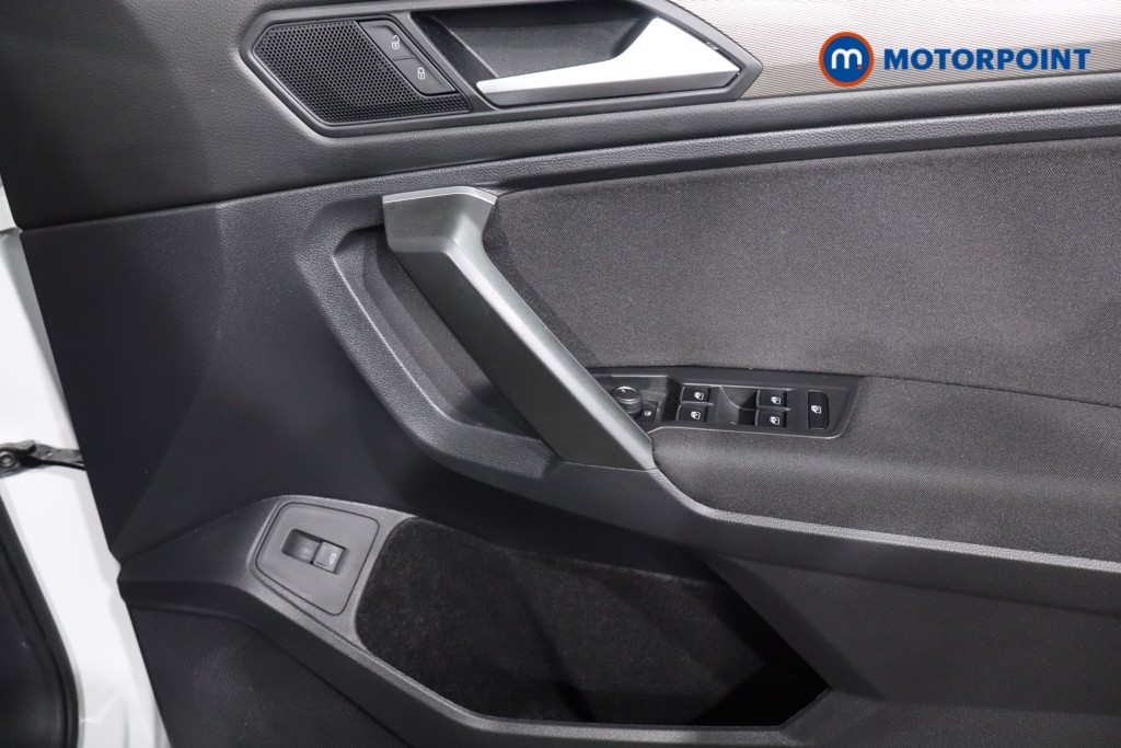 Volkswagen Tiguan Allspace Life Automatic Petrol SUV - Stock Number (1587835) - 21st supplementary image